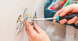 Электромонтажные работы Реж цена 463 руб Электрика под ключ